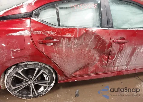 2021 Nissan Sentra Sr Xtronic Cvt z USA, uszkodzony, nr VIN 3N1AB8DVXMY304910